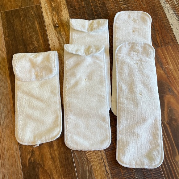 Bundle 10 BumGenius Cloth Diapers - Picture 3 of 5